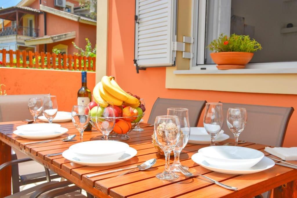 Kosmas Family House Apartamento Kanálion Exterior foto